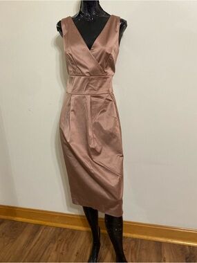 Sleeveless V-Neck Satin Sheath Dress in Rose Brown. Item# SSd4